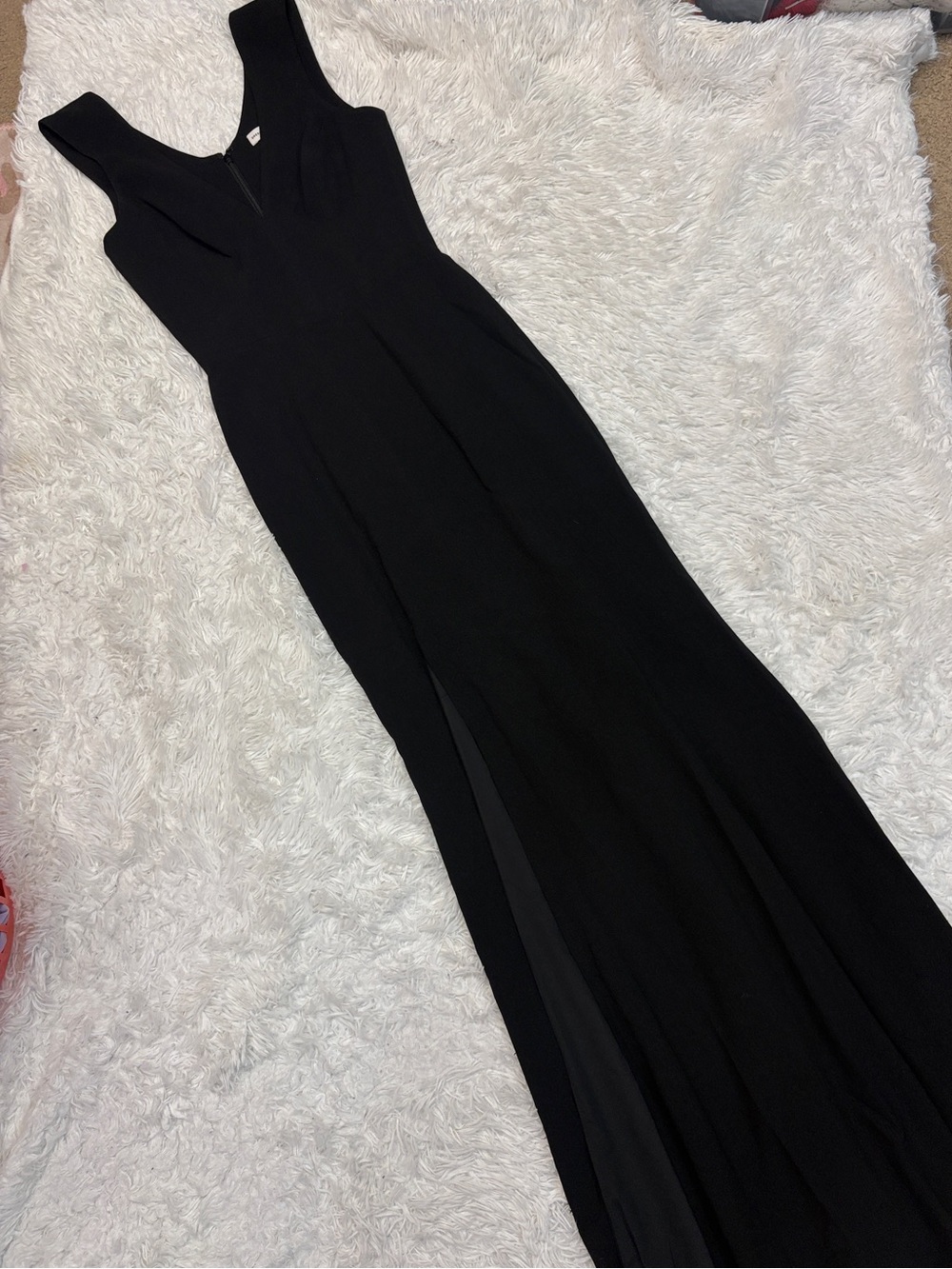 Dress The Population Black Sandra Crepe Plunge V-Neck Sleeveless Side Slit Gown - Picture 2 of 5